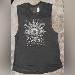 “Dream Big” Muscle Tank NWT